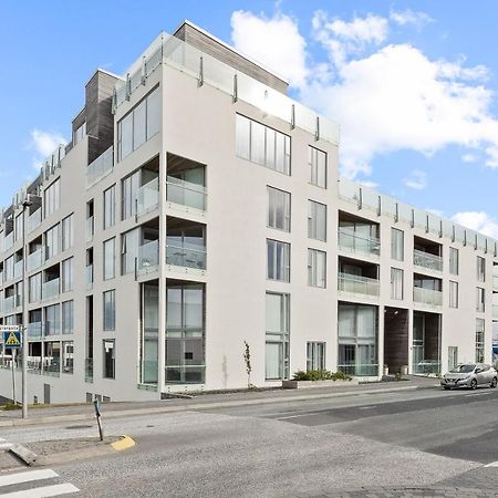 Brand New Downtown Harbor Apartment Reykjavík Esterno foto